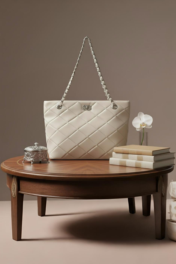 Elegant Quilted Chain Shoulder Bag
